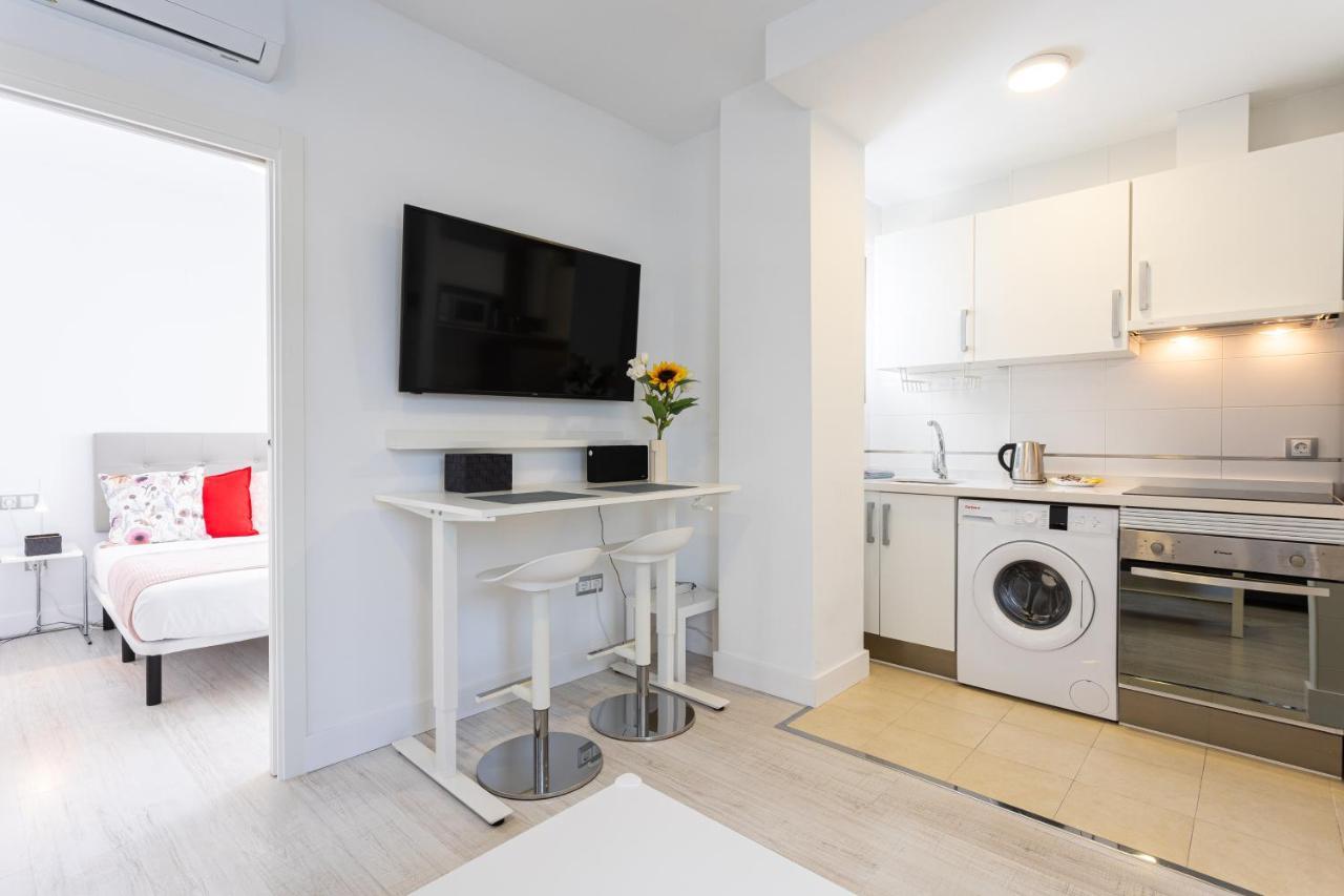 Holidays2Malaga Dos Aceras Apartman Kültér fotó