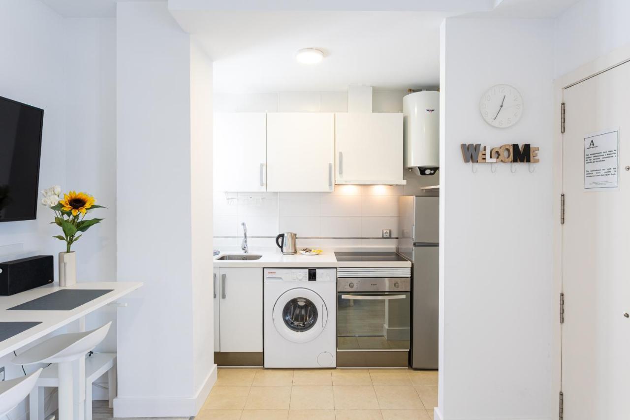 Holidays2Malaga Dos Aceras Apartman Kültér fotó